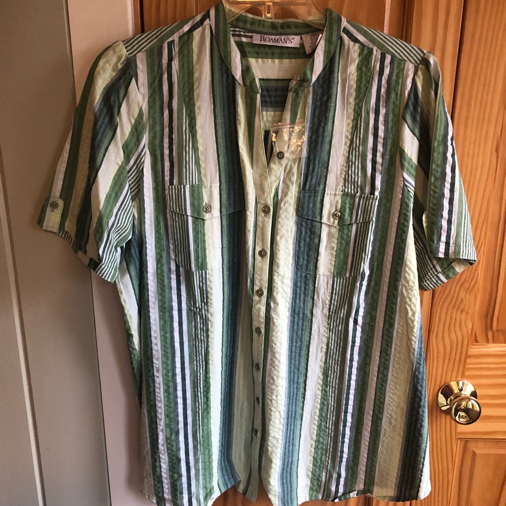 Women’s Seersucker Short Sleeve Shirt
